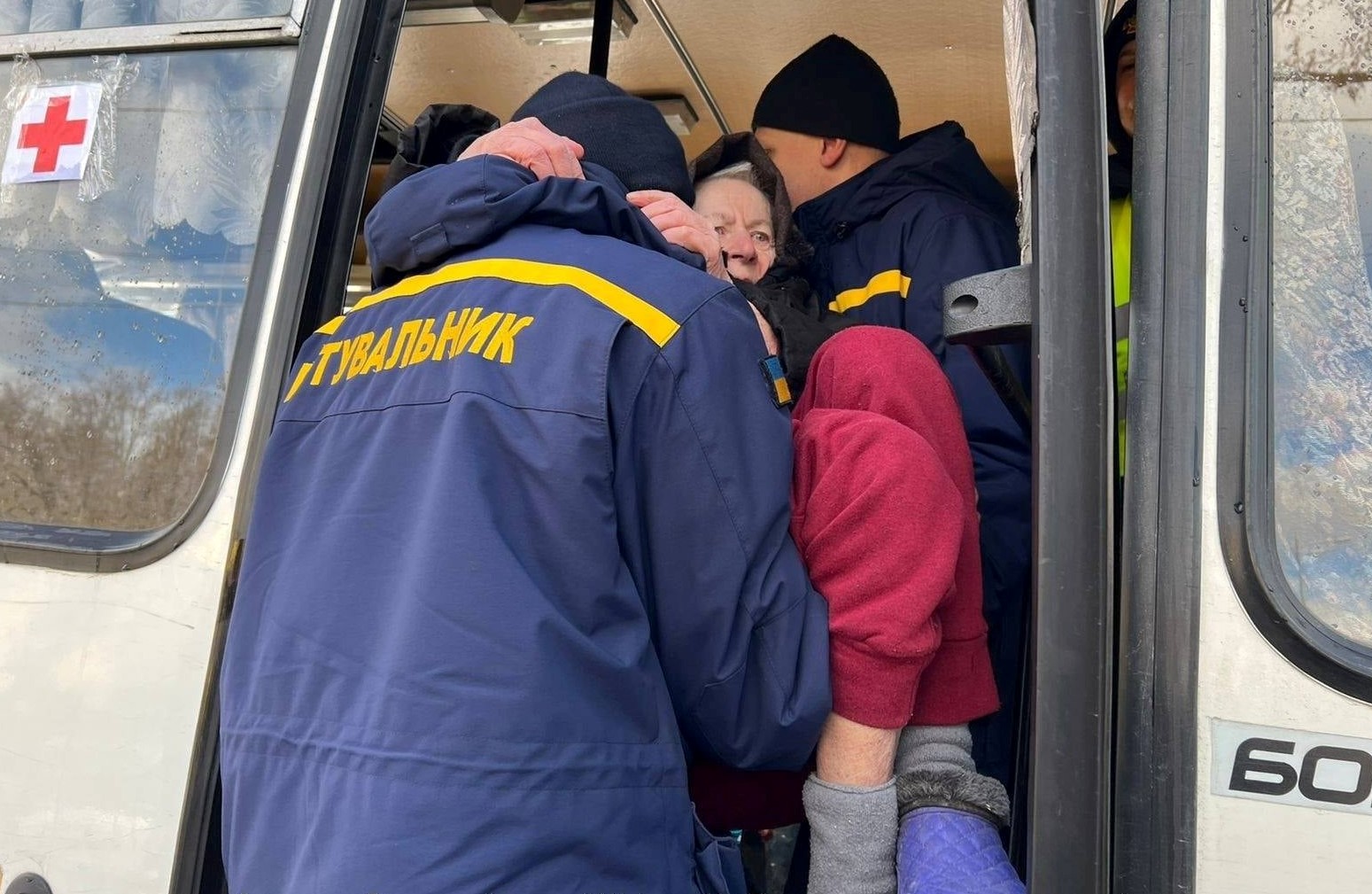 Евакуація мирного населення з м. Ірпінь:ФОТО