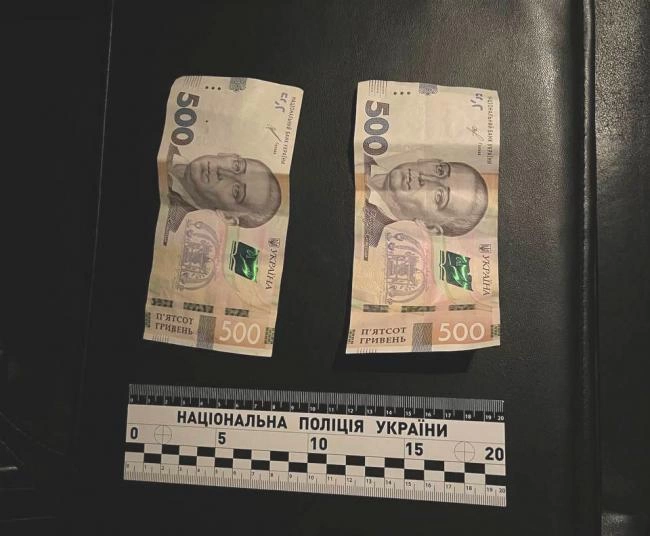 У Рівненському районі чоловік побив дружину 